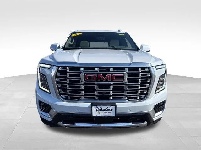 Used 2026 Glacier White Tricoat GMC Denali image 9