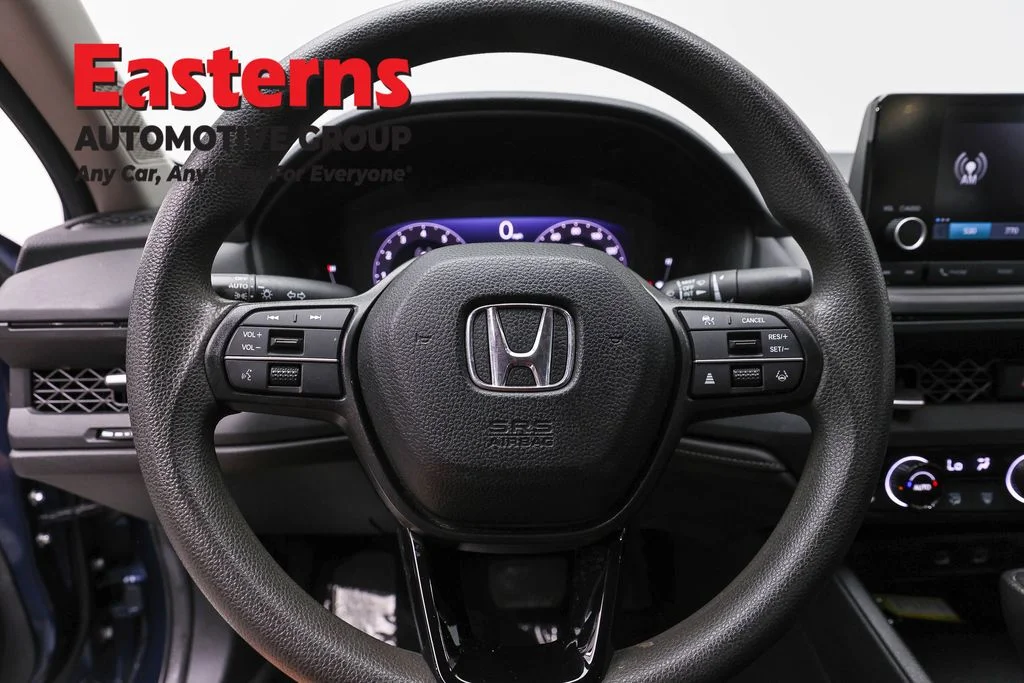 Used 2023 Blue Honda EX image 10