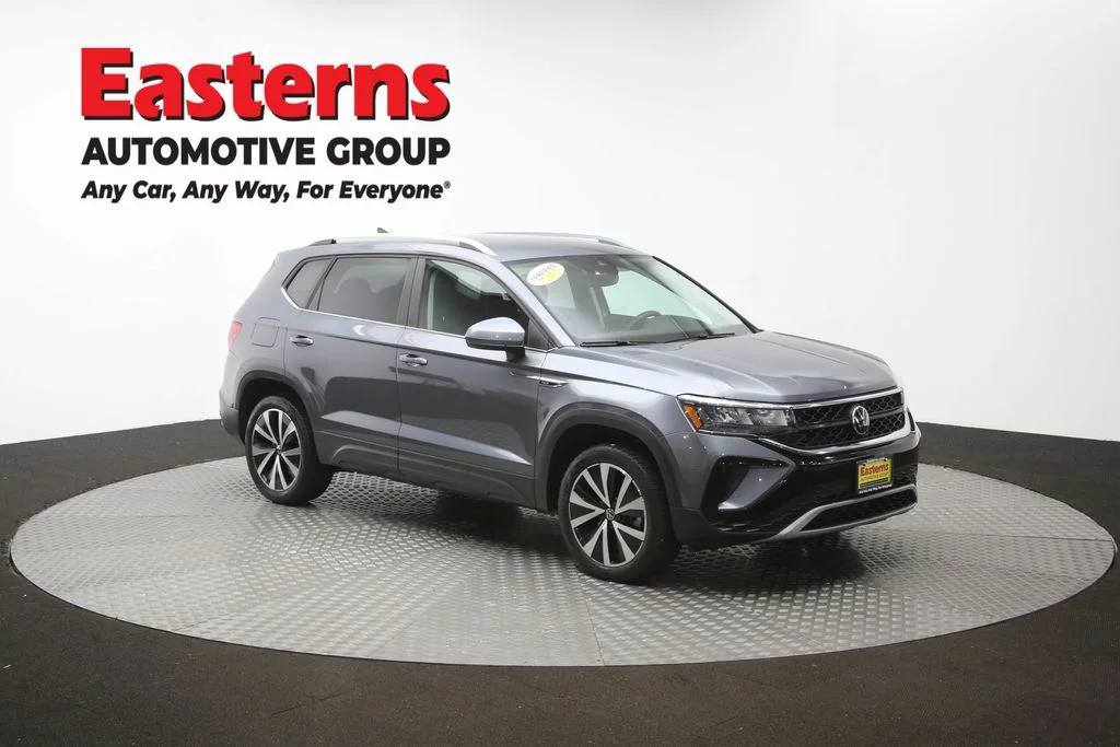 Used 2022 Gray Volkswagen 1.5T SE image 46