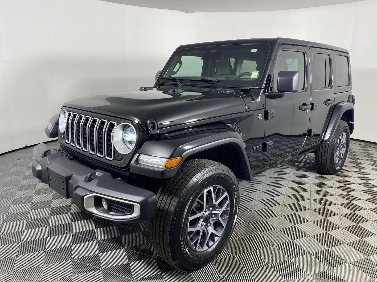 Used 2026 Black Jeep Sahara image 8