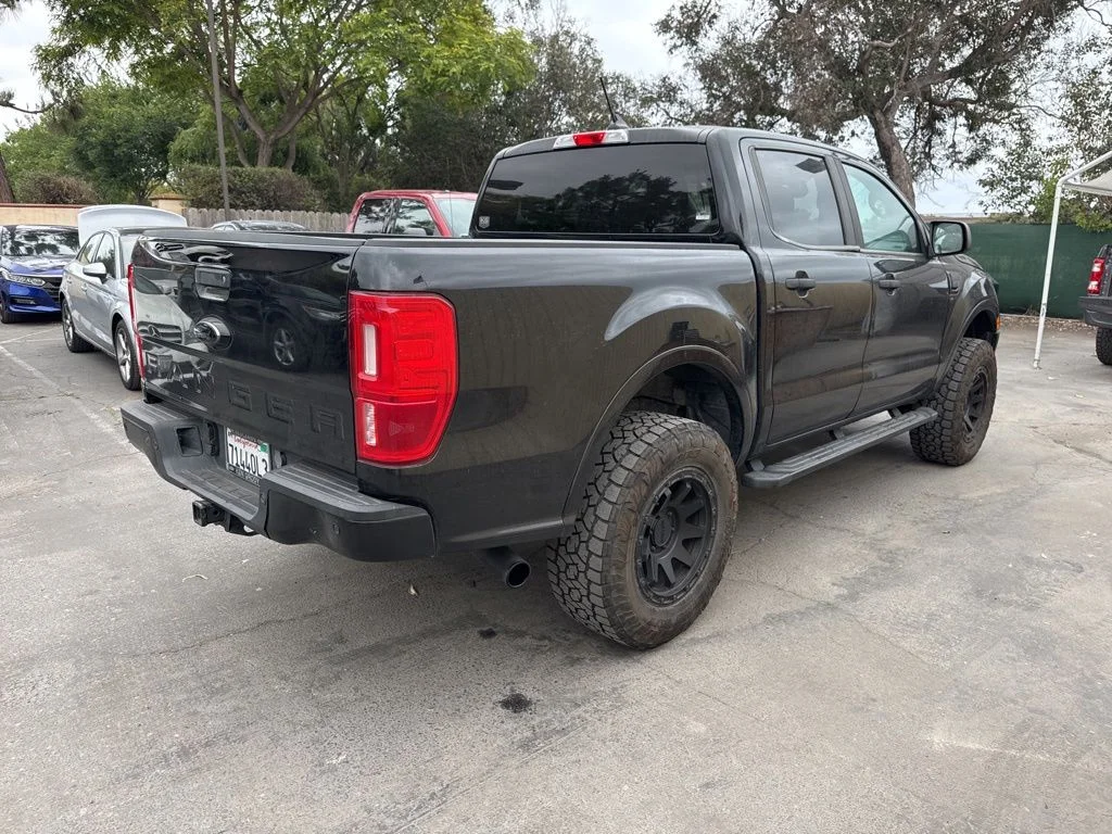 Used 2021 Black Ford XLT image 3