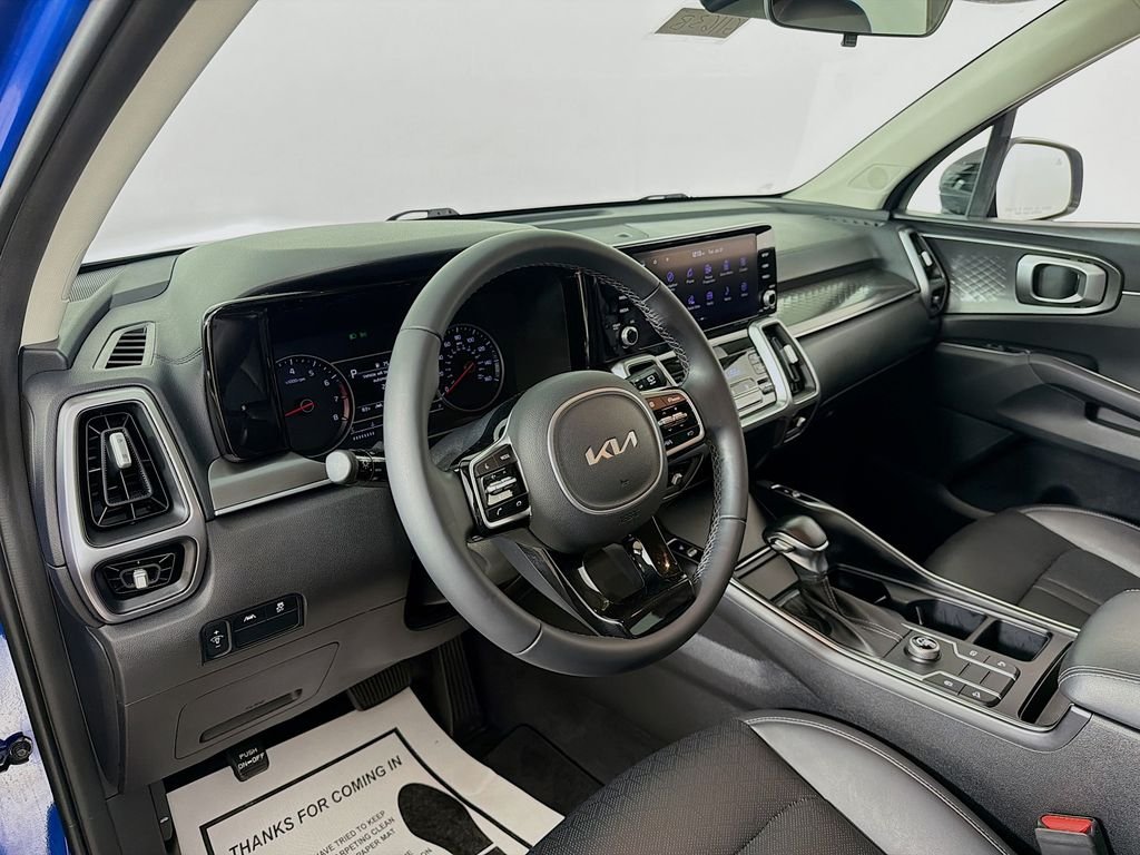 Used 2022 Sapphire Blue Kia S image 9