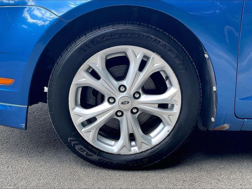 Used 2012 Blue Ford SE image 20