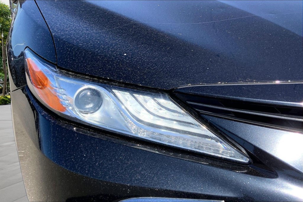 Used 2021 Black Toyota XLE image 31