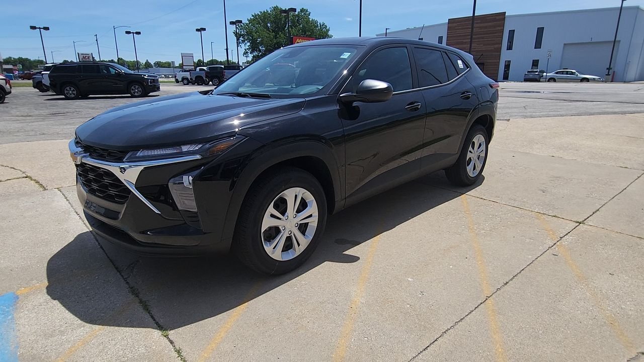 New 2026 Mosaic Black Metallic Chevrolet LS image 4