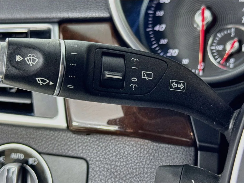 Used 2018 White Mercedes-Benz GLS 450 image 13