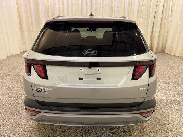 New 2026 Shimmering Silver Hyundai SEL AWD image 7