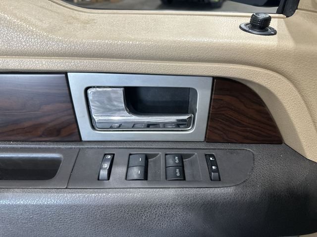 Used 2012 Blue Ford Lariat image 19