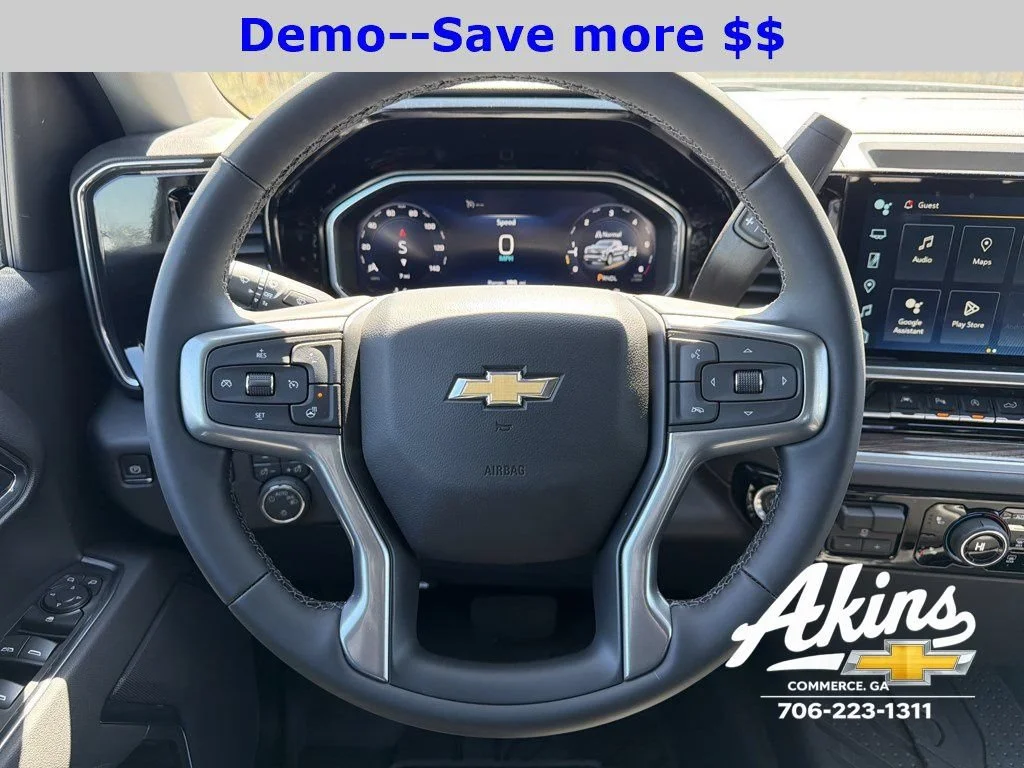 New 2026 Summit White Chevrolet LT image 21