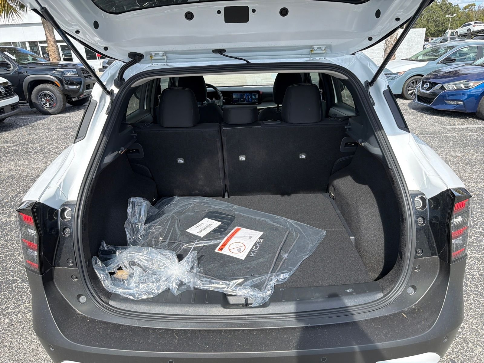 New 2026 Nissan Kicks SV 4D Sport Utility