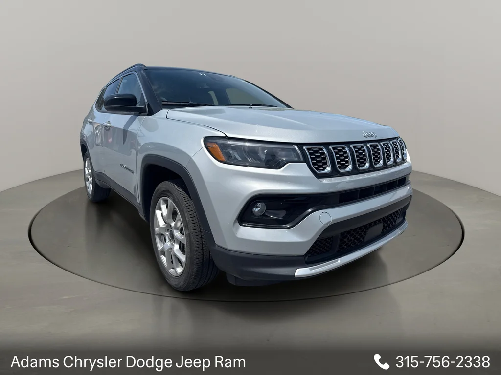 Used 2025 Silver Jeep Limited image 1