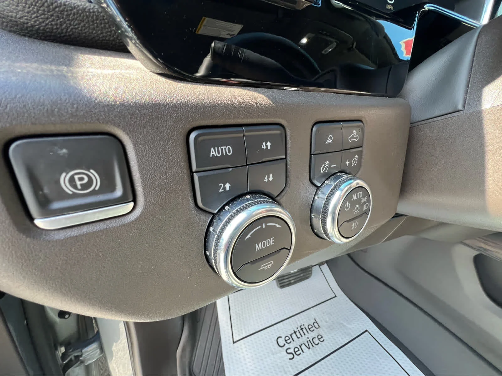 Used 2023 Sterling Metallic GMC SLT image 13