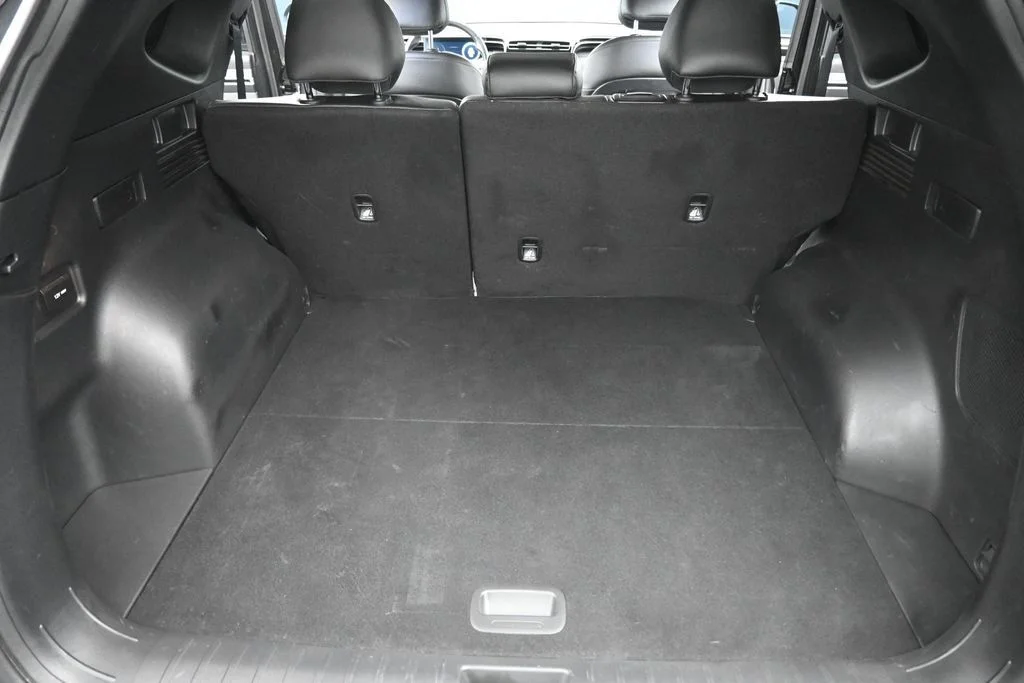 Used 2024 Black Hyundai Limited image 15