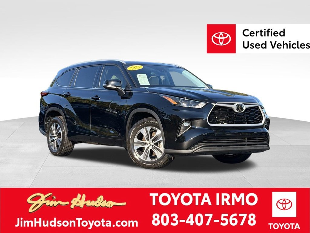 Used 2022 Black Toyota XLE image 1