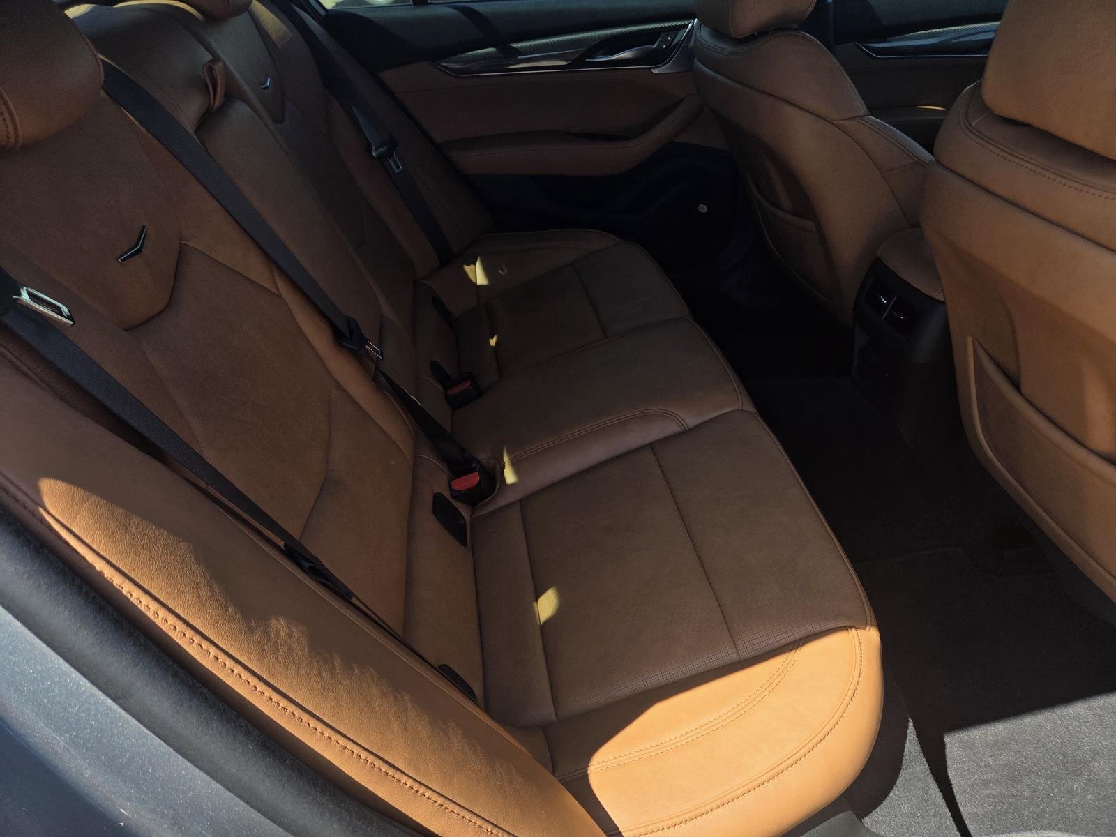 Used 2023 Argent Silver Metallic Cadillac Sport image 35