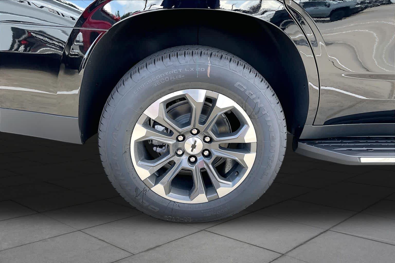 2026 Chevrolet Tahoe LT - Photo 12