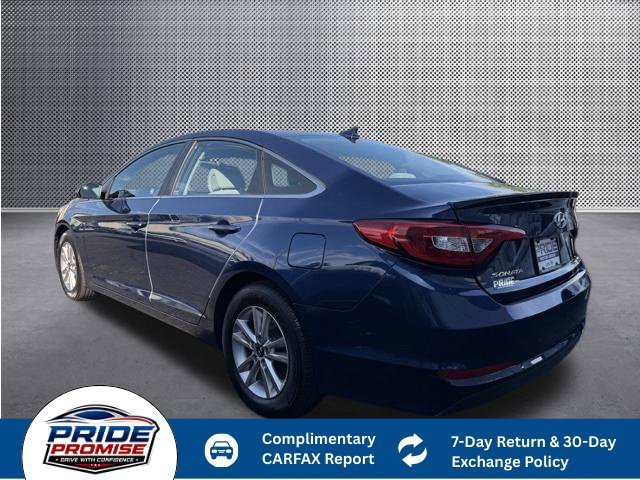Used 2016 Blue Hyundai 2.4L SE image 4