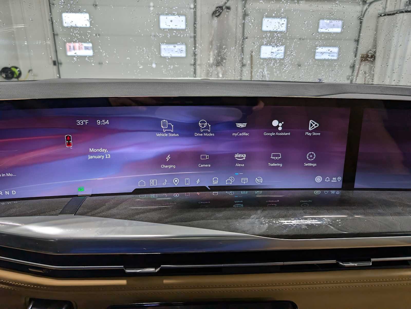 2025 Cadillac Escalade IQ Sport 2 - Photo 30