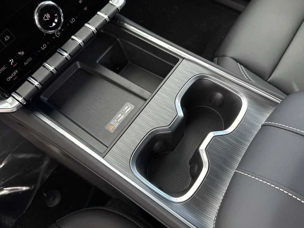 2026 GMC Acadia Elevation - Photo 29