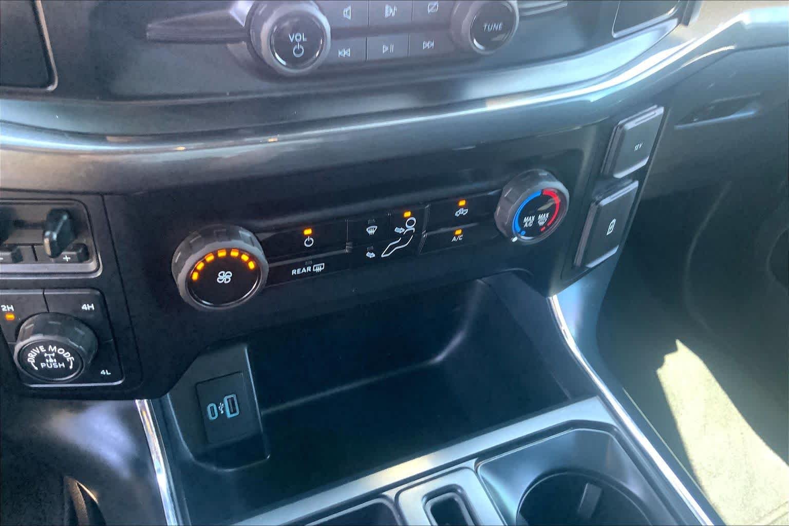 Used 2023 Agate Black Metallic Ford XL image 35