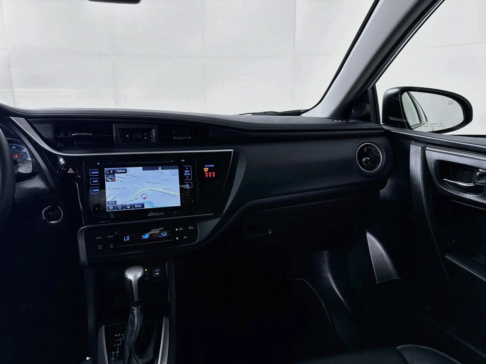 Certified Used 2019 White Toyota XLE image 24