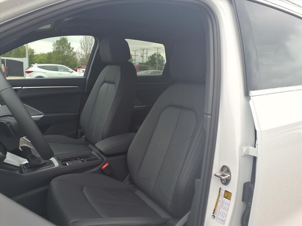 Used 2025 Arkona White Audi S line Premium image 17