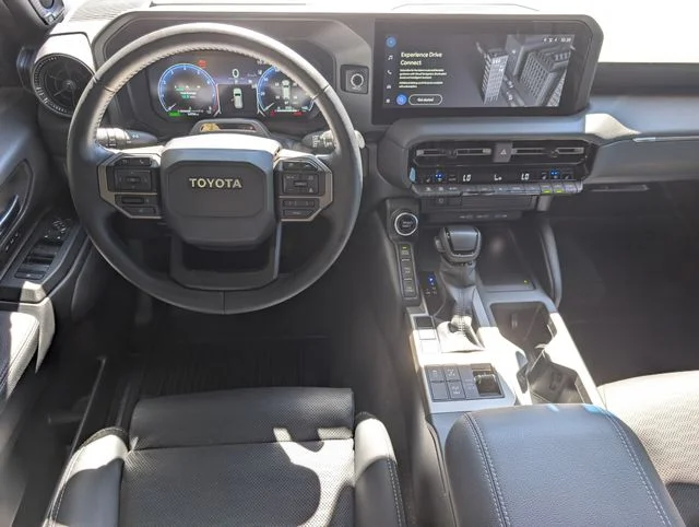 Used 2025 Black Toyota Base image 11