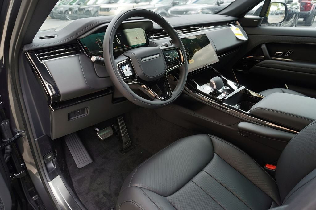 Used 2026 Gray Land Rover Dynamic SE image 12