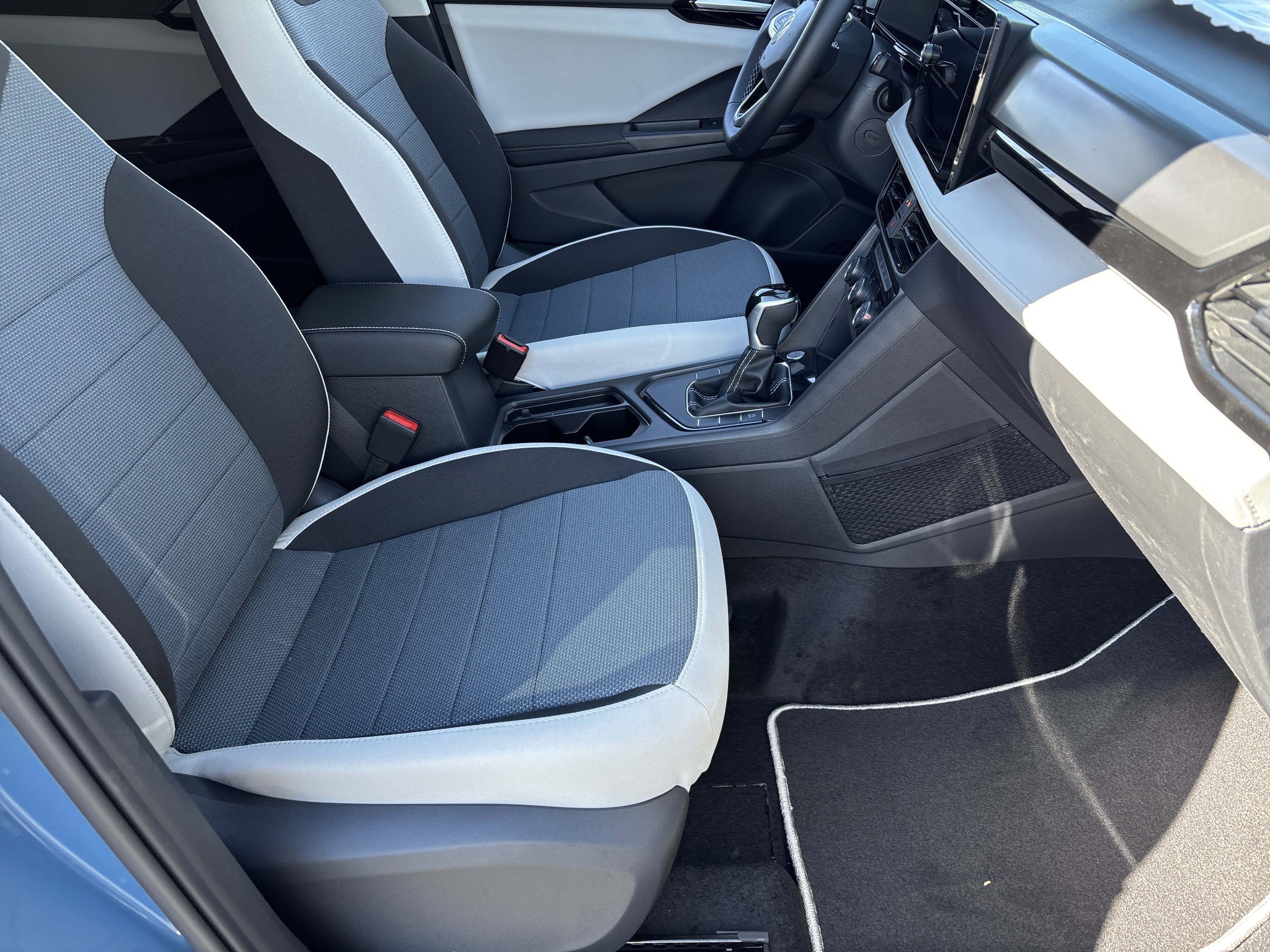 New 2026 Monterey Blue Pearl Volkswagen  image 7