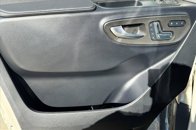 New 2026 Pebble Gray Mercedes-Benz  image 43