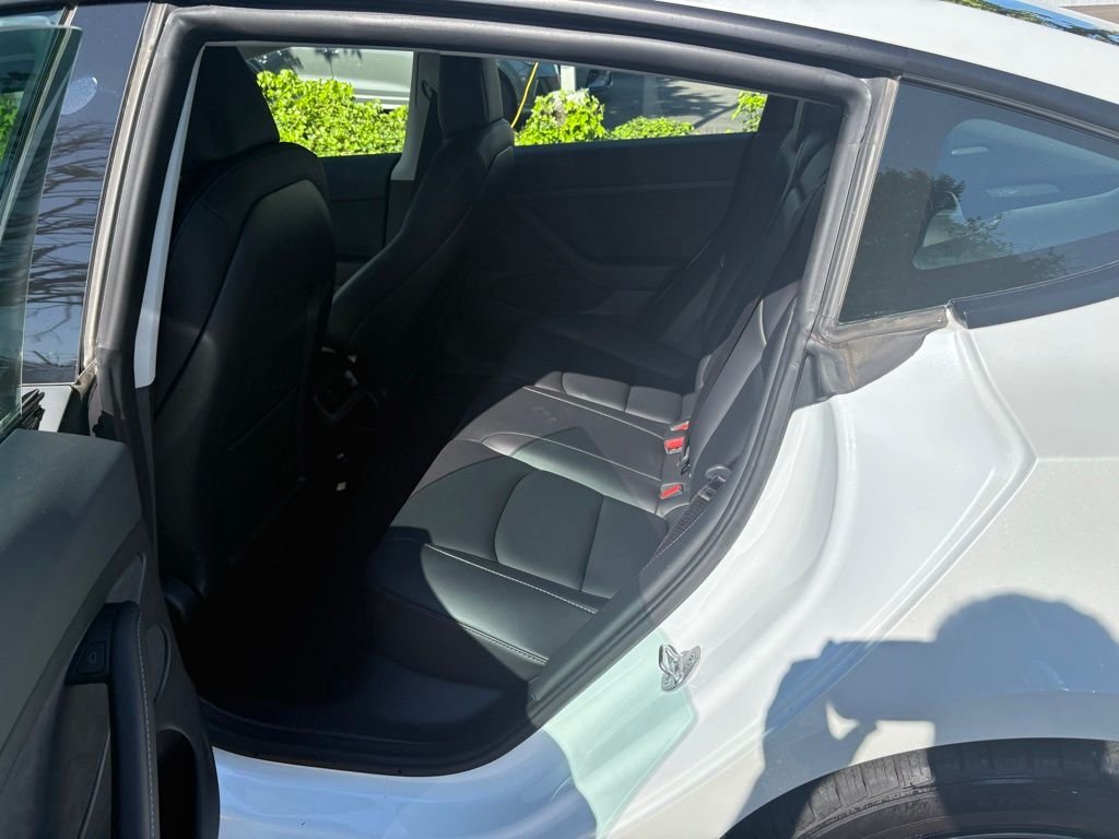 Used 2022 Pearl White Multi-Coat Tesla Long Range image 13