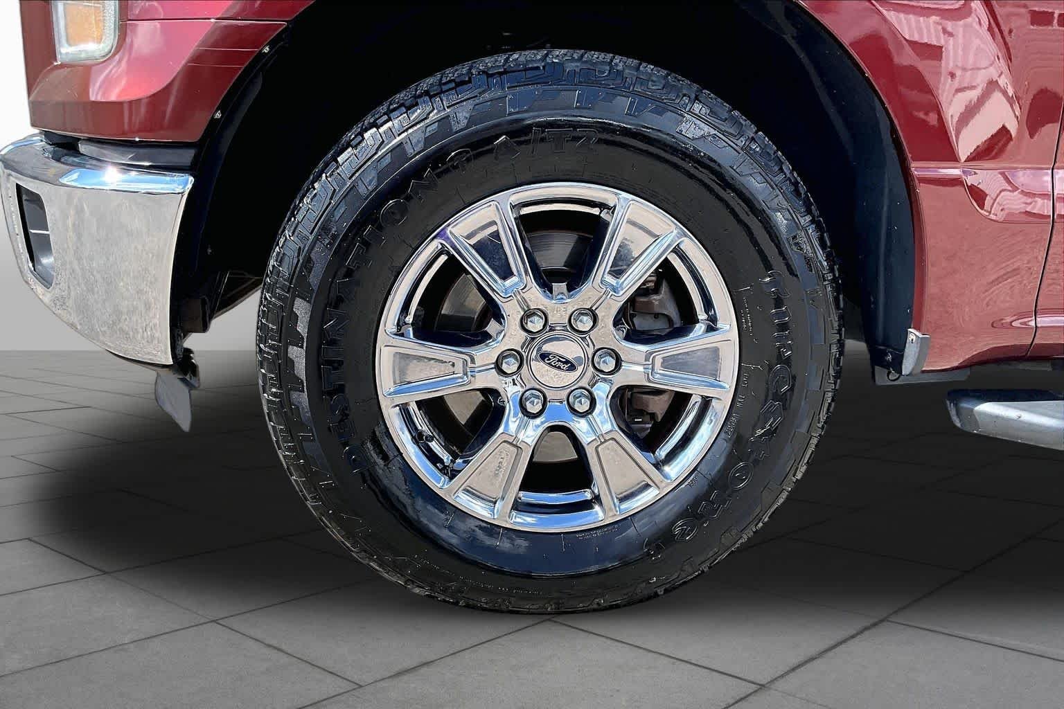 Used 2015 Bronze Fire Metallic Ford XLT image 13