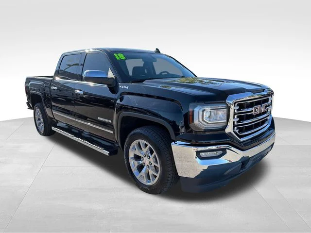 2018 GMC Sierra 4WD Crew Cab Short Box SLT's photo