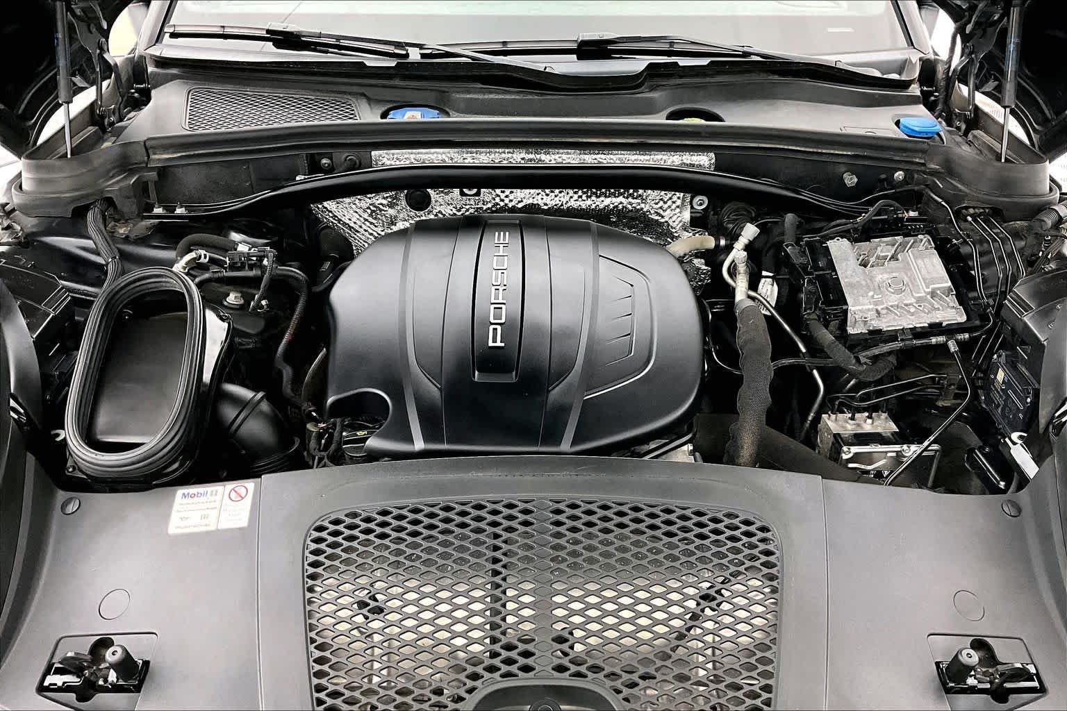 Used 2020 Gray Porsche  image 9