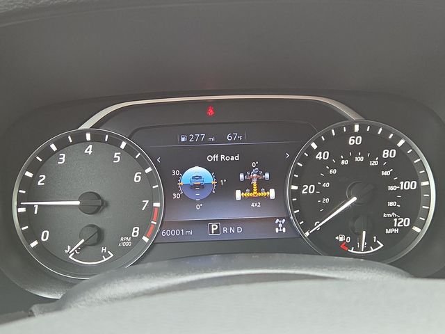 Used 2022 Red Nissan S image 20