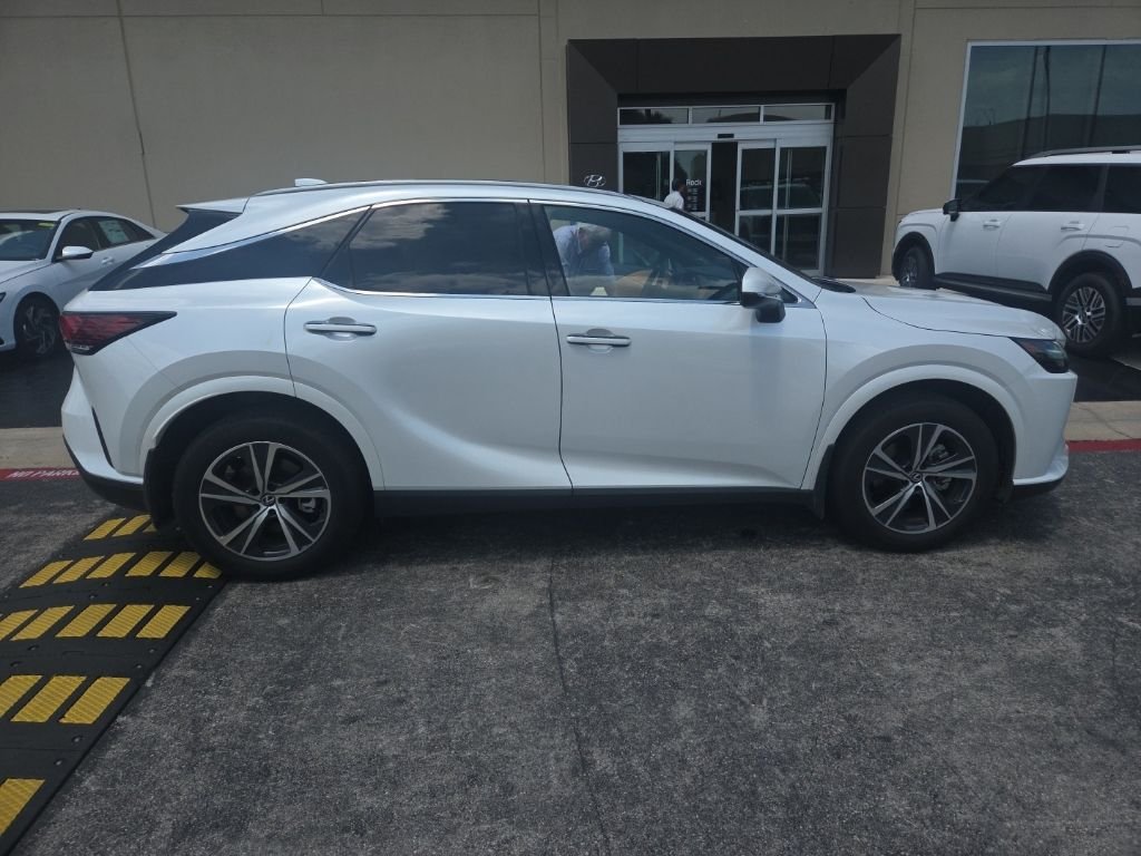 Used 2024 White Lexus 350h Premium image 6