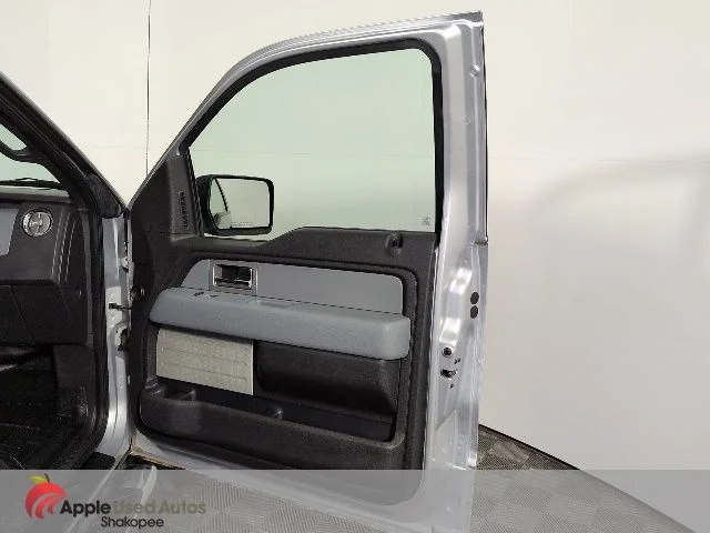 Used 2011 Silver Ford XLT image 32