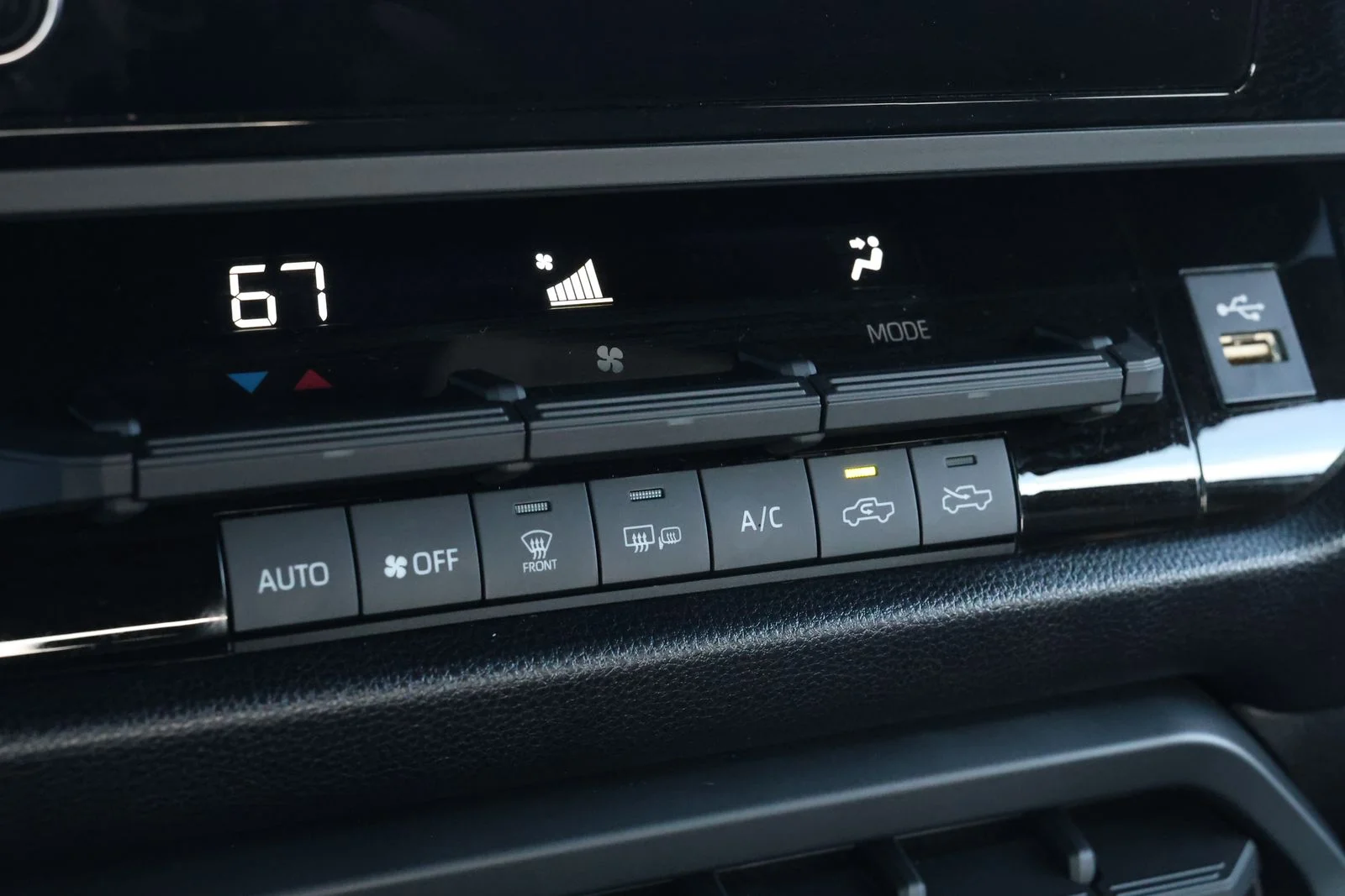 Used 2025 Gray Toyota SR image 19