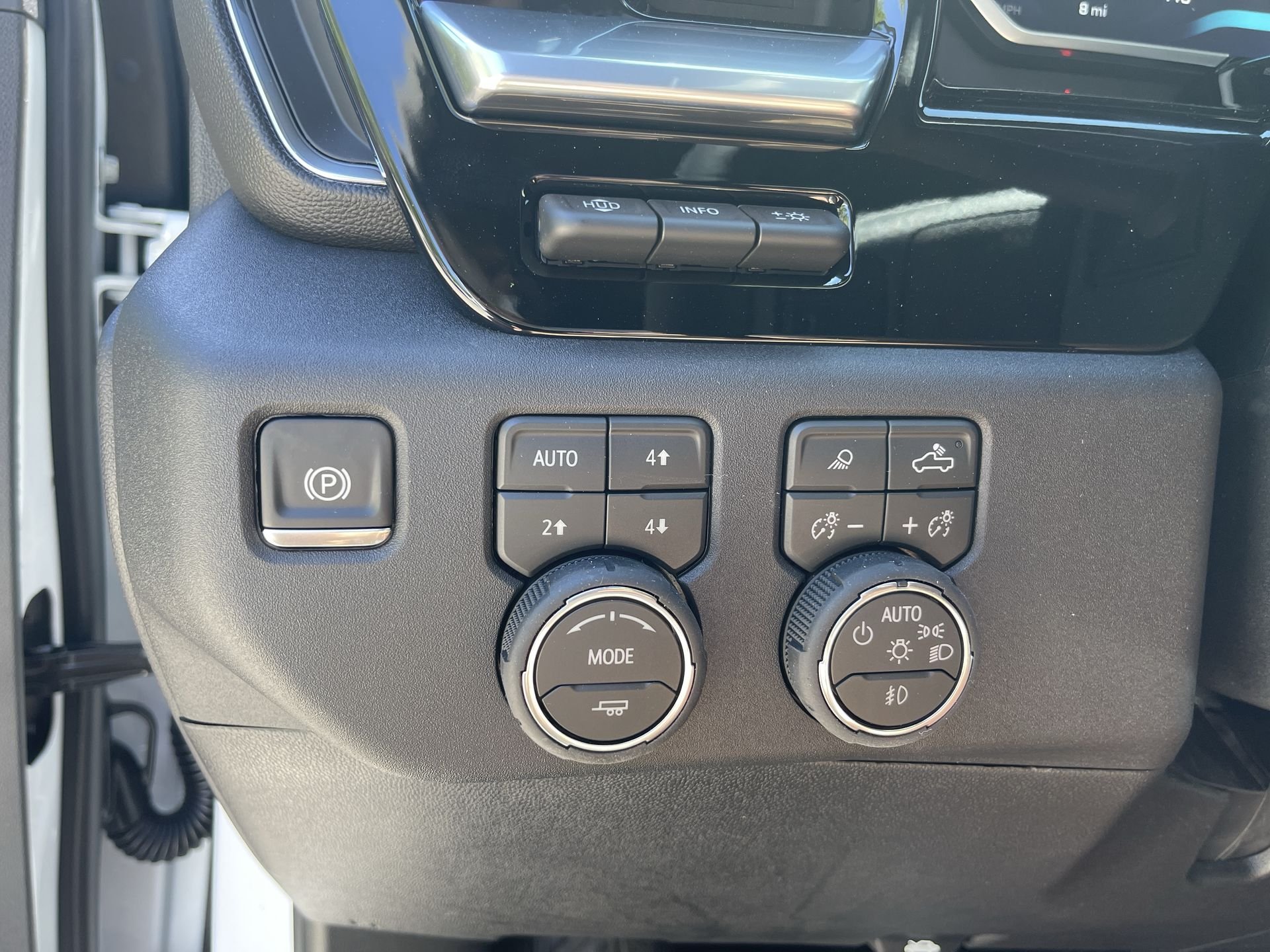 2026 Chevrolet Silverado 2500 HD High Country - Photo 18