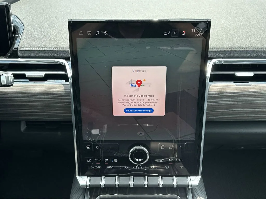 2025 GMC Sierra EV Denali - Photo 20