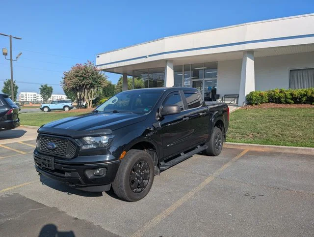 Used 2020 Black Ford XLT image 1