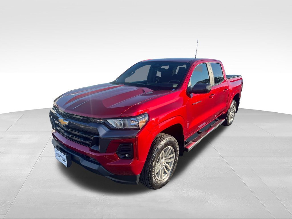 Used 2023 Red Chevrolet LT image 8