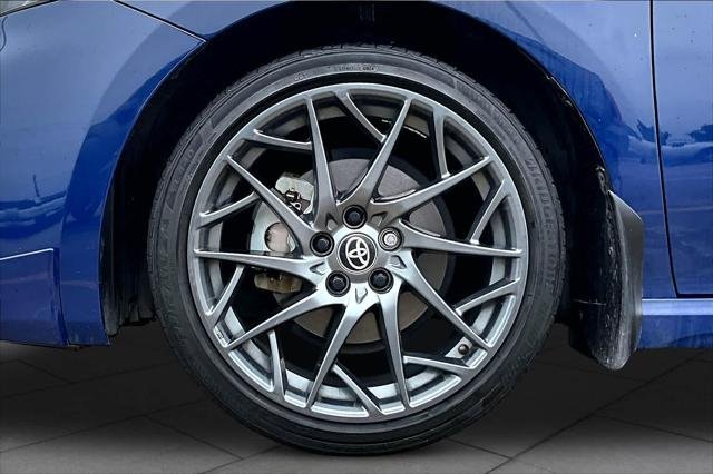 Certified Used 2025 RESERVOIR BLUE Toyota  image 11
