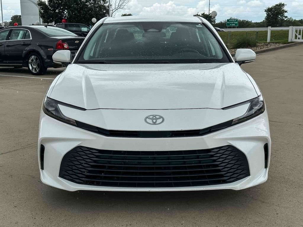 Used 2025 White Toyota LE image 8