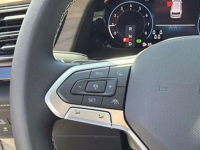 New 2026 White/off-white Volkswagen 2.0T SE w/Technology image 21