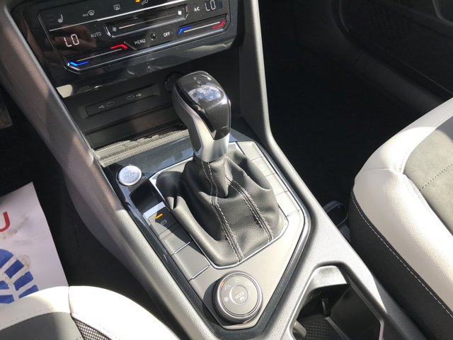 New 2026 Monument Gray Volkswagen SE image 22