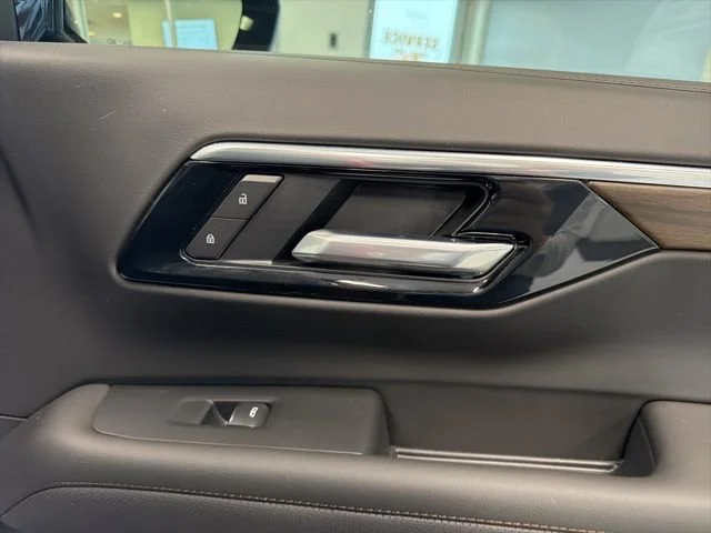 2026 Chevrolet Suburban High Country - Photo 52