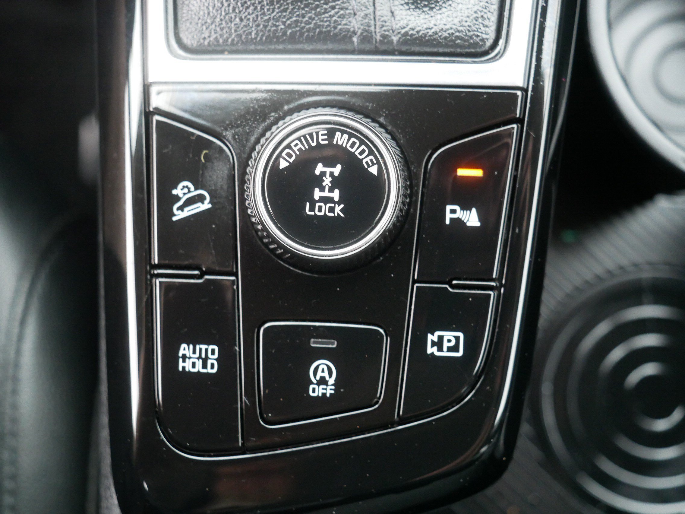 Used 2024 Glacial White Pearl Kia EX image 32