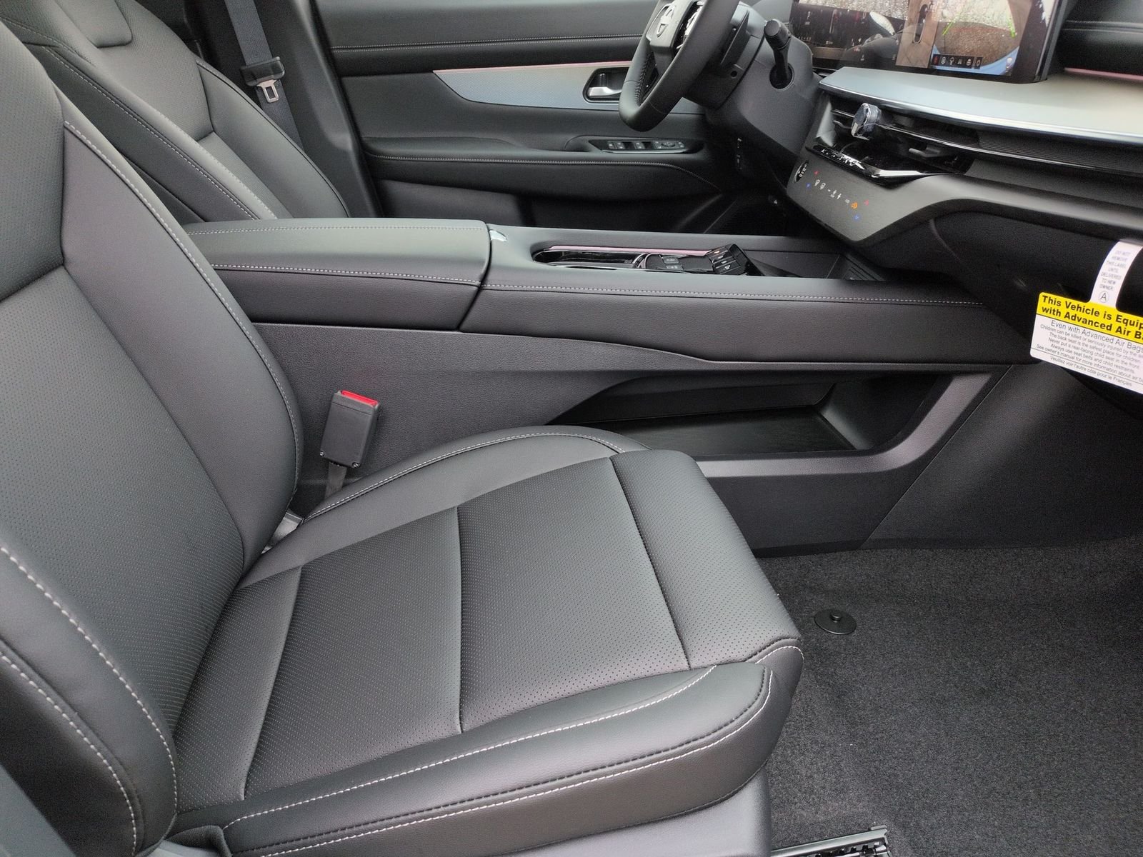 New 2026 Champagne Silver Metallic Nissan SL image 30