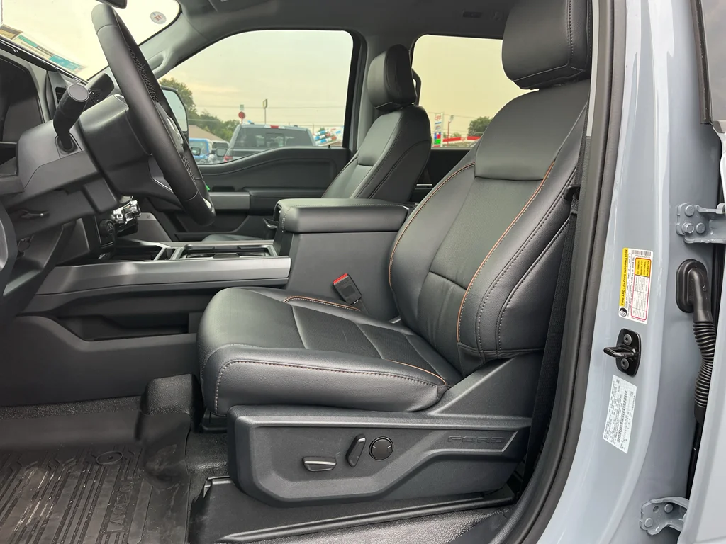 2026 Ford F-250 Super Duty Lariat - Photo 13